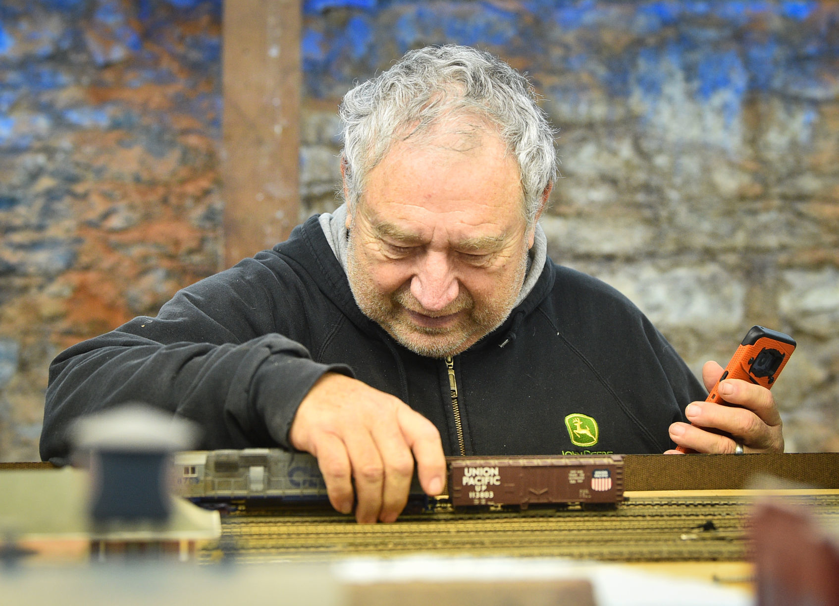 110919-mda-nws-modeltrains-018a.JPG